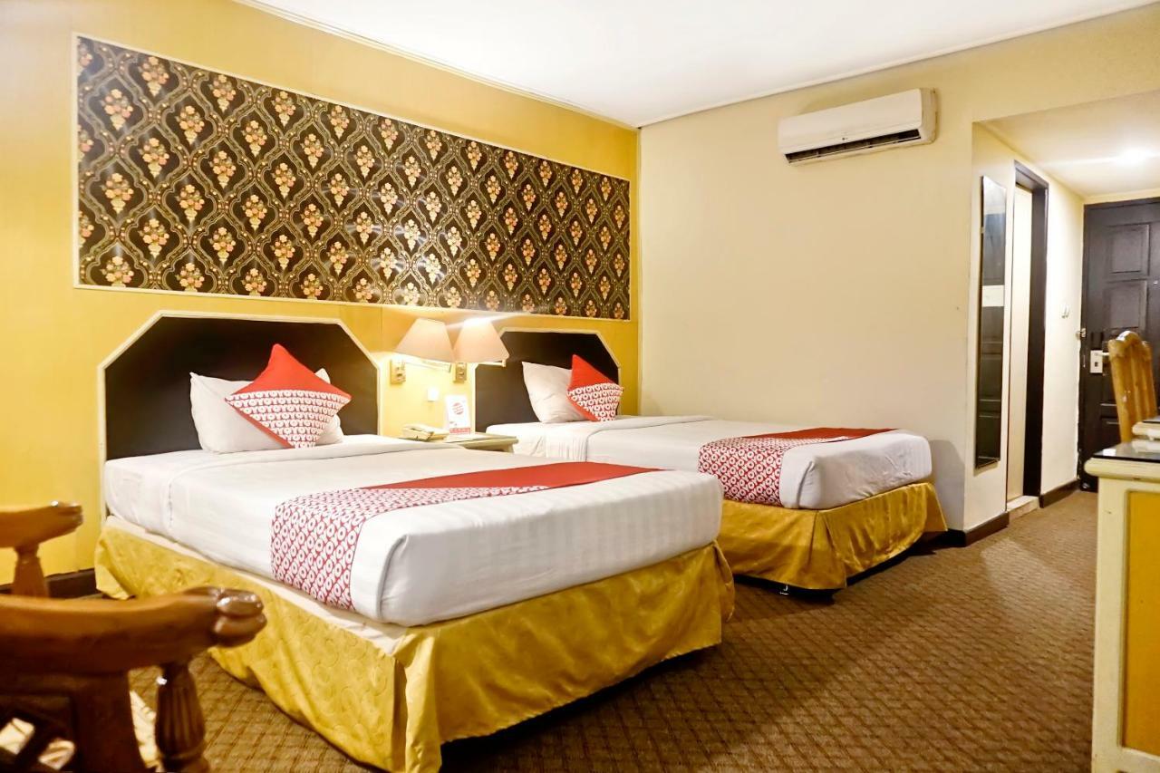 Oyo 805 Hotel Dyan Graha Pekanbaru Exterior foto